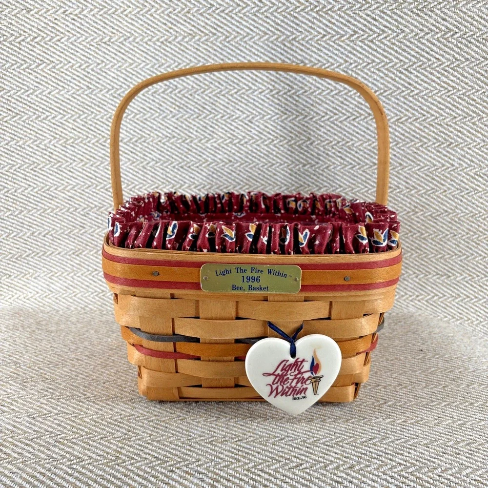 Longaberger 1996 Bee Basket Light The Fire Within  Liner and Protector Tie On